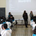 ALUMNOS DEL NIVEL SECUNDARIO PARTICIPAN DEL TALLER SOBRE GÉNERO Y VIOLENCIA DIGITAL QUE DICTA LA OFICINA DE LA MUJER DEL PODER JUDICIAL